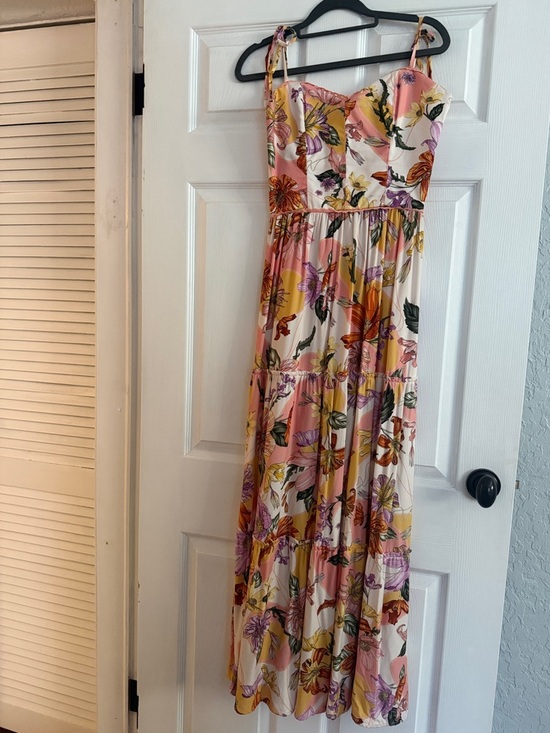 Agua Bendita Dresses & Skirts - Agua Bendita Pink and Cream Floral Tiered Maxi Dress